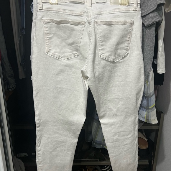 Lucky Brand Women's White Skinny Jeans - Picture 5 of 5